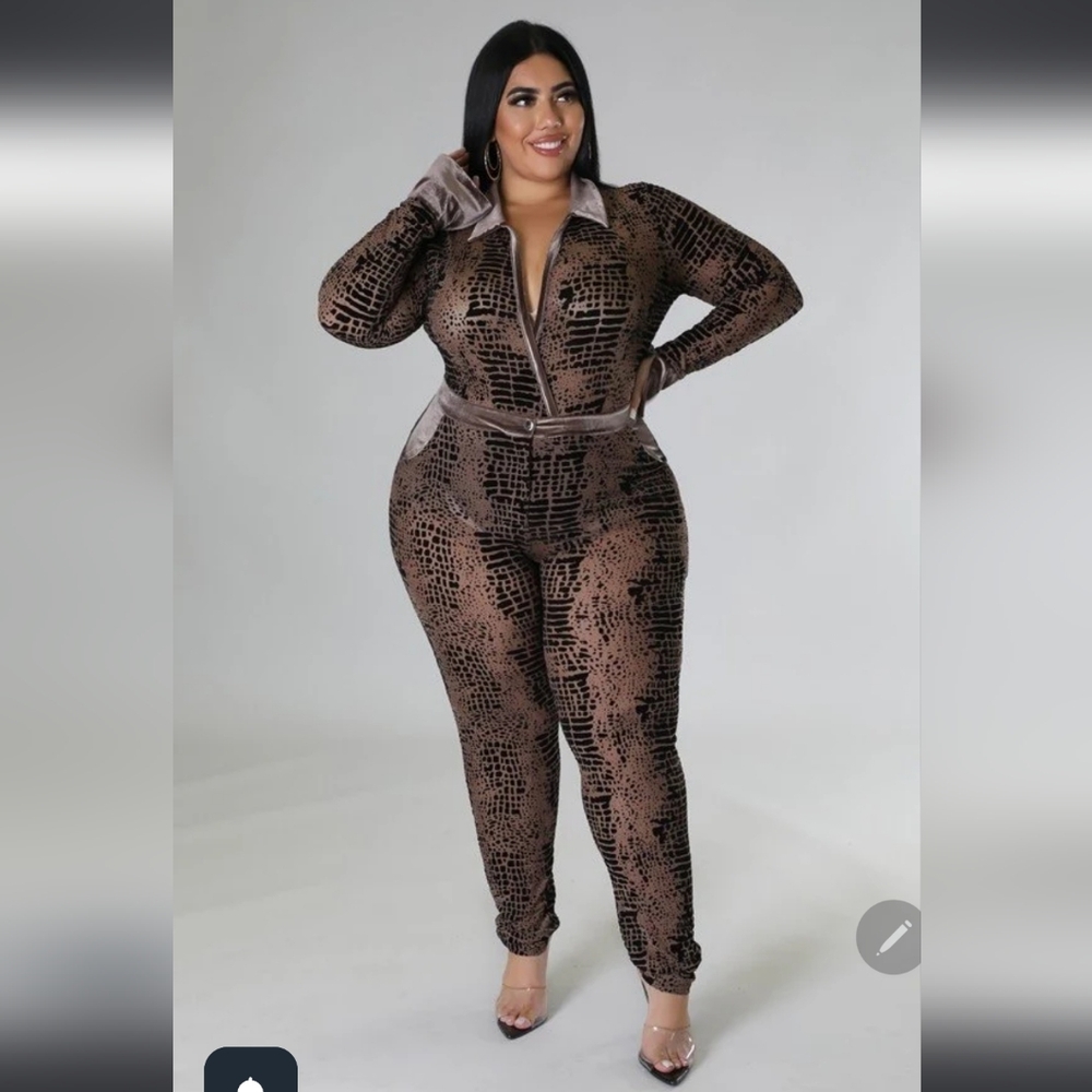 Snake skin print 2 piece